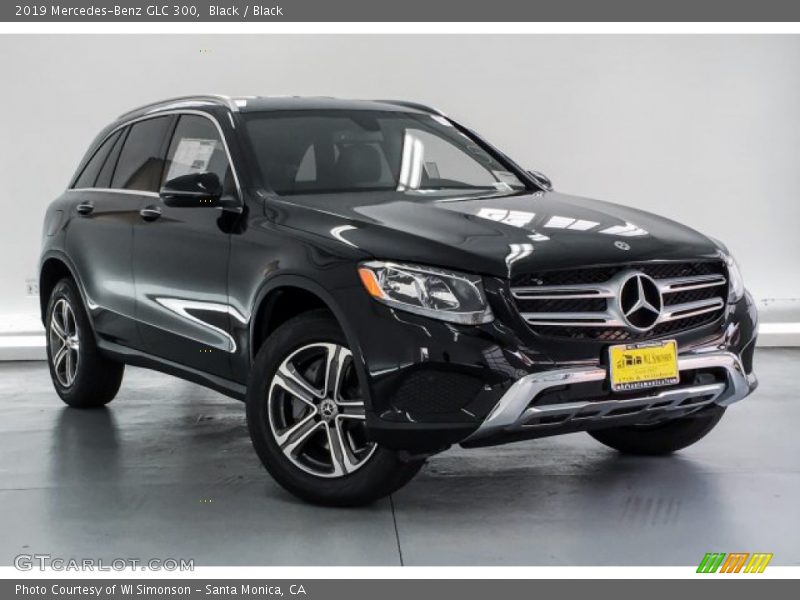 Black / Black 2019 Mercedes-Benz GLC 300