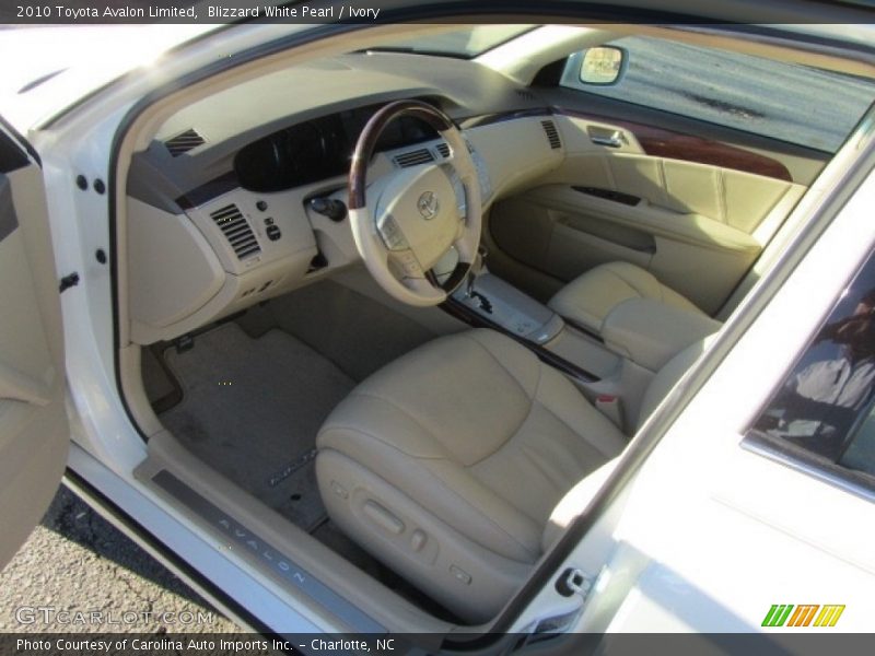 Blizzard White Pearl / Ivory 2010 Toyota Avalon Limited