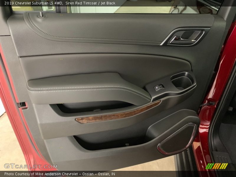 Siren Red Tintcoat / Jet Black 2019 Chevrolet Suburban LS 4WD