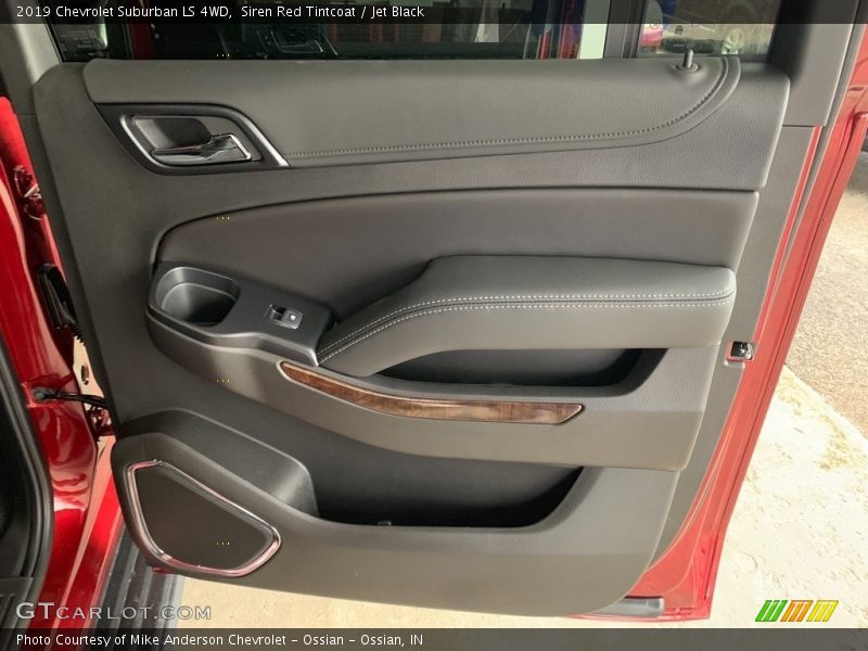 Siren Red Tintcoat / Jet Black 2019 Chevrolet Suburban LS 4WD