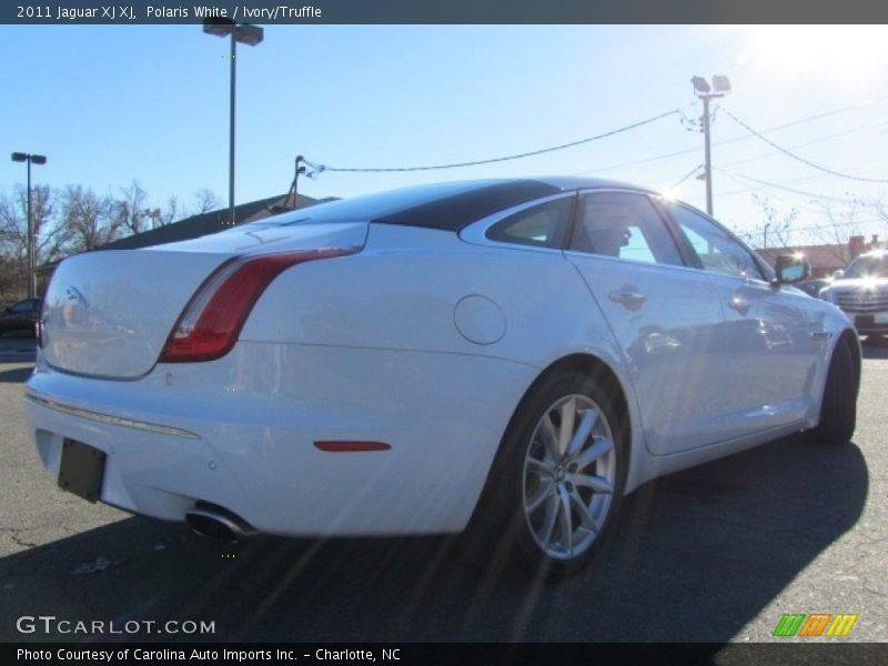 Polaris White / Ivory/Truffle 2011 Jaguar XJ XJ