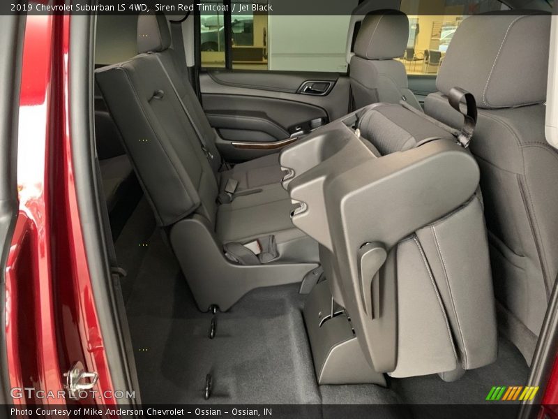 Siren Red Tintcoat / Jet Black 2019 Chevrolet Suburban LS 4WD