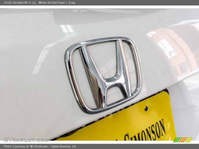 White Orchid Pearl / Gray 2016 Honda HR-V LX
