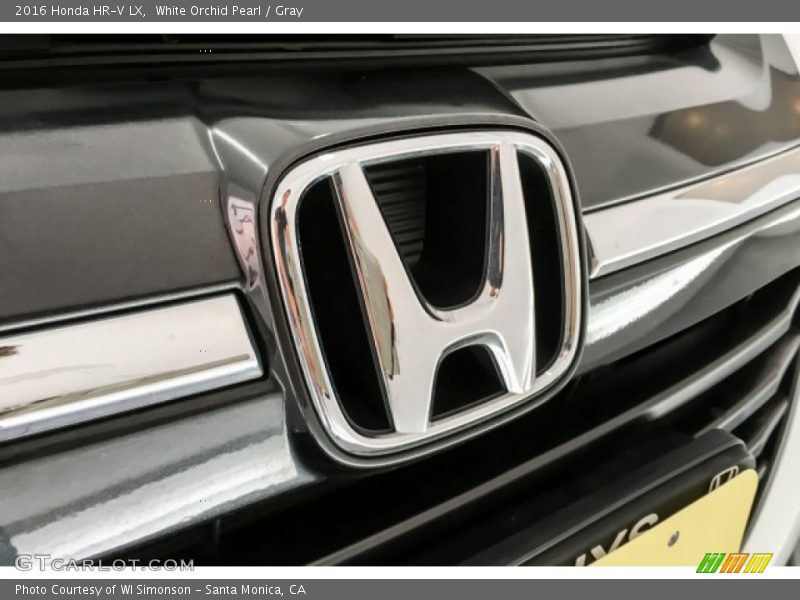 White Orchid Pearl / Gray 2016 Honda HR-V LX