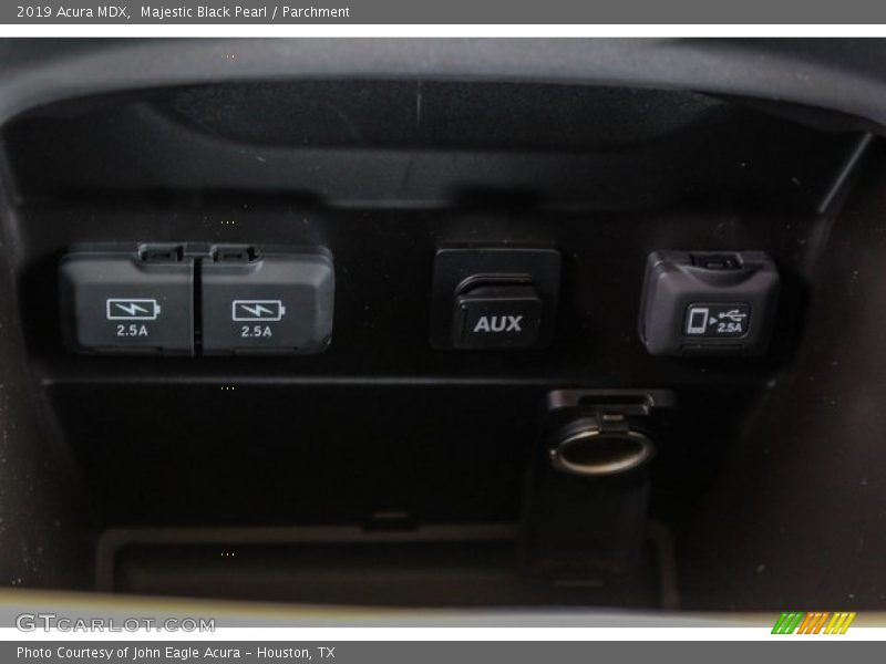Majestic Black Pearl / Parchment 2019 Acura MDX