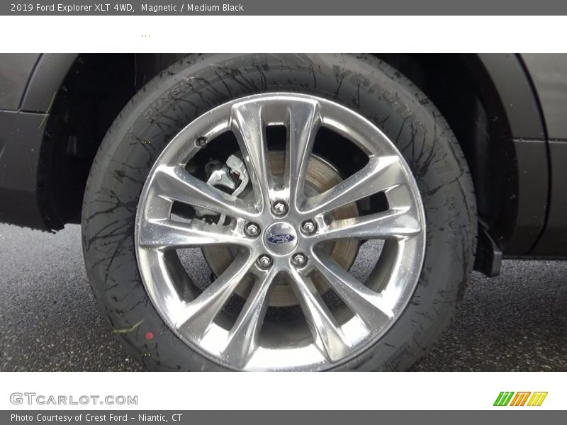 Magnetic / Medium Black 2019 Ford Explorer XLT 4WD