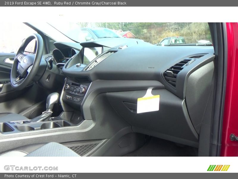 Ruby Red / Chromite Gray/Charcoal Black 2019 Ford Escape SE 4WD