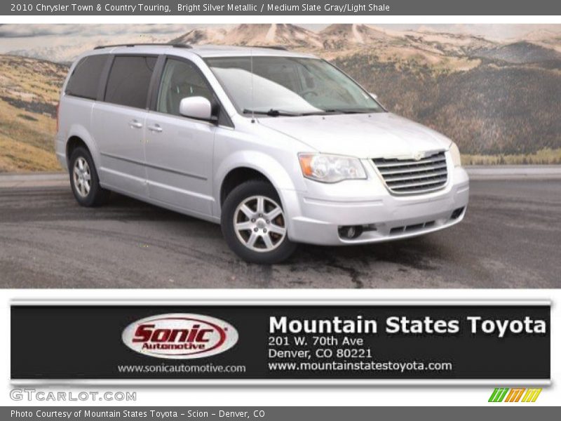 Bright Silver Metallic / Medium Slate Gray/Light Shale 2010 Chrysler Town & Country Touring