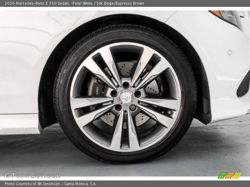 Polar White / Silk Beige/Espresso Brown 2016 Mercedes-Benz E 350 Sedan