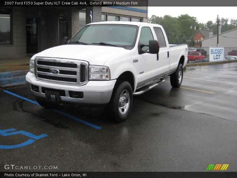 Oxford White / Medium Flint 2007 Ford F350 Super Duty XLT Crew Cab 4x4