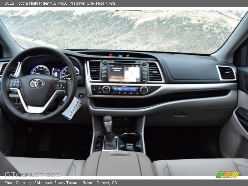 Predawn Gray Mica / Ash 2019 Toyota Highlander XLE AWD