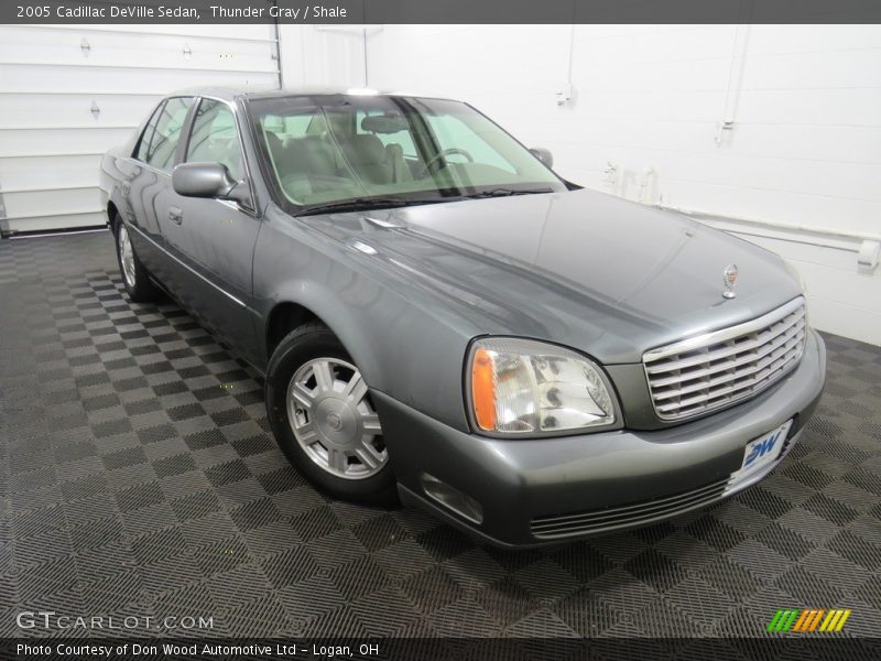 Thunder Gray / Shale 2005 Cadillac DeVille Sedan