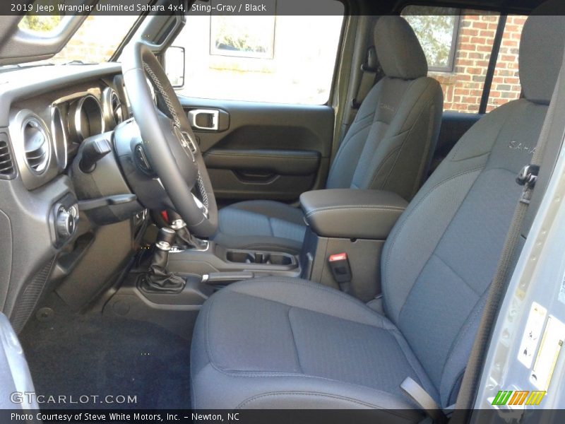 Sting-Gray / Black 2019 Jeep Wrangler Unlimited Sahara 4x4