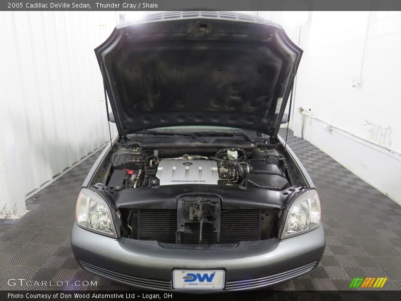 Thunder Gray / Shale 2005 Cadillac DeVille Sedan