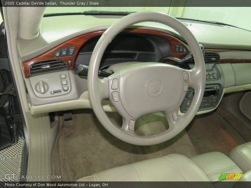 Thunder Gray / Shale 2005 Cadillac DeVille Sedan