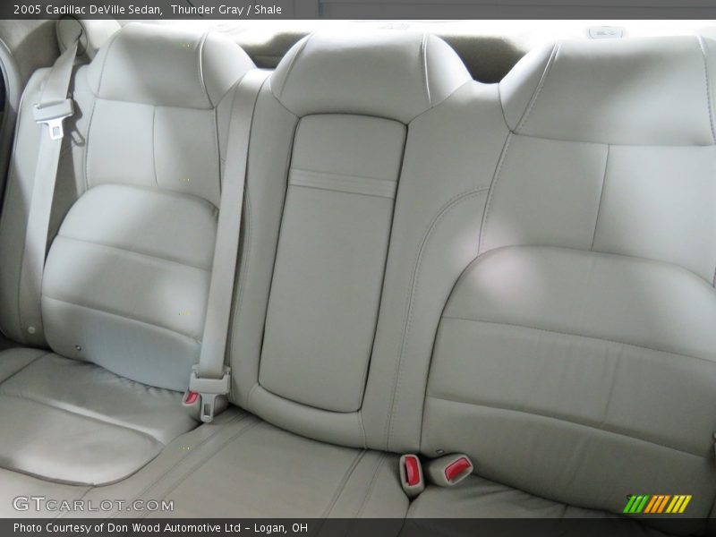 Thunder Gray / Shale 2005 Cadillac DeVille Sedan