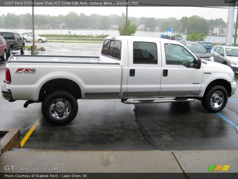 Oxford White / Medium Flint 2007 Ford F350 Super Duty XLT Crew Cab 4x4