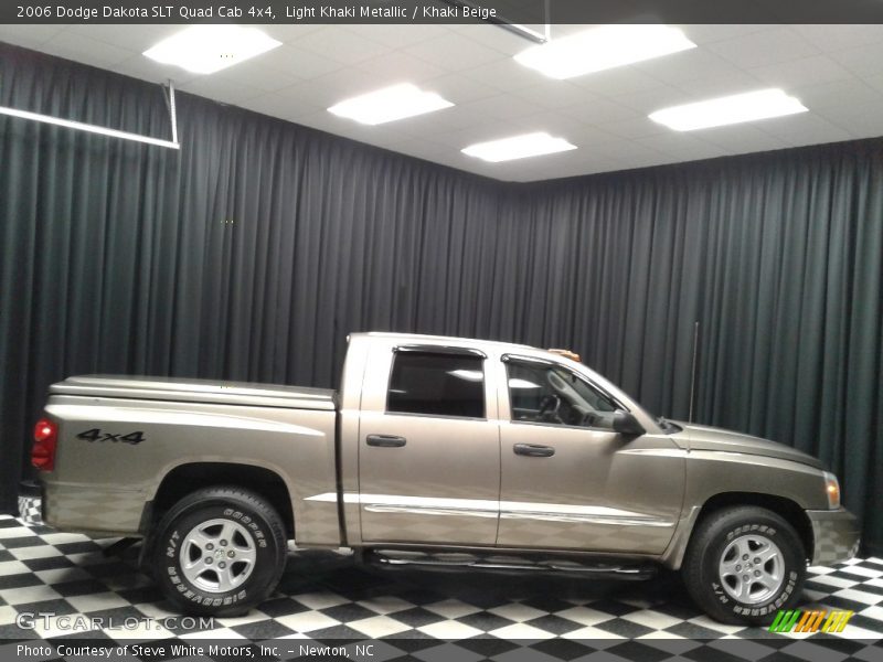 Light Khaki Metallic / Khaki Beige 2006 Dodge Dakota SLT Quad Cab 4x4