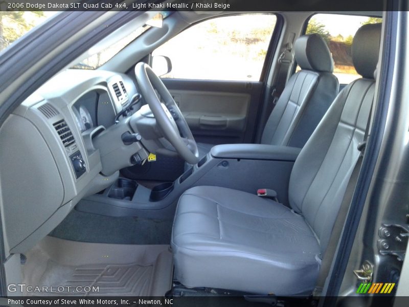 Light Khaki Metallic / Khaki Beige 2006 Dodge Dakota SLT Quad Cab 4x4