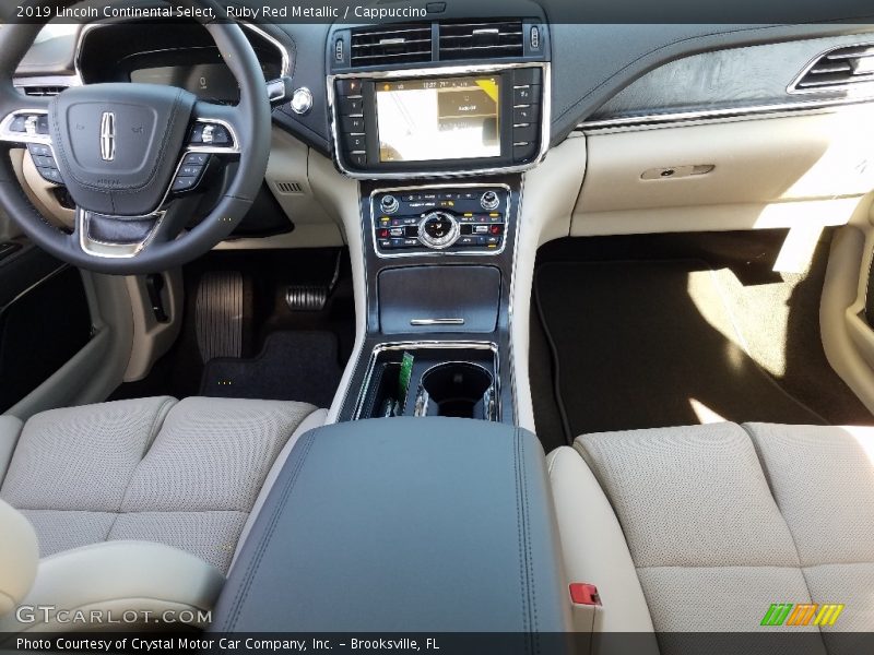Dashboard of 2019 Continental Select