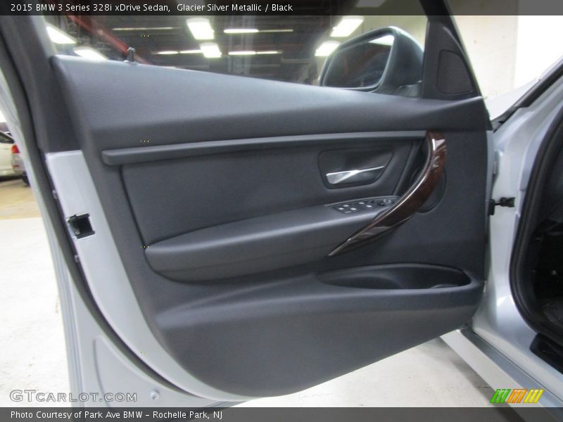 Glacier Silver Metallic / Black 2015 BMW 3 Series 328i xDrive Sedan