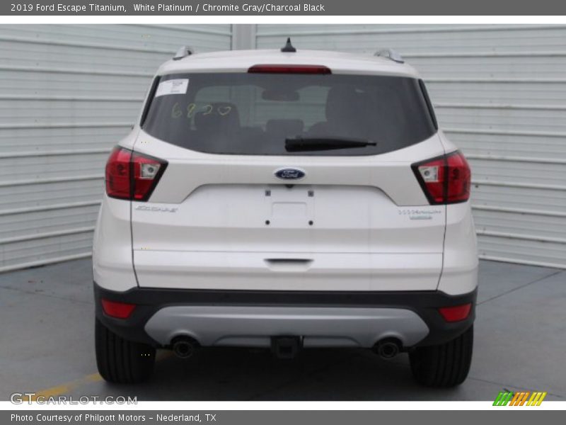 White Platinum / Chromite Gray/Charcoal Black 2019 Ford Escape Titanium