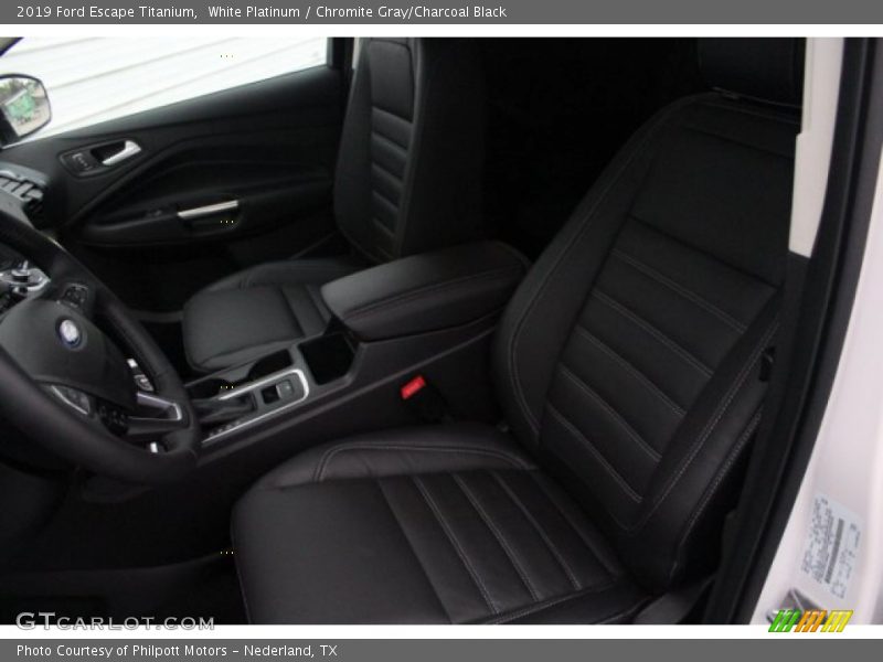 White Platinum / Chromite Gray/Charcoal Black 2019 Ford Escape Titanium