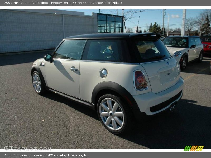 Pepper White / Checkered Carbon Black/Black 2009 Mini Cooper S Hardtop