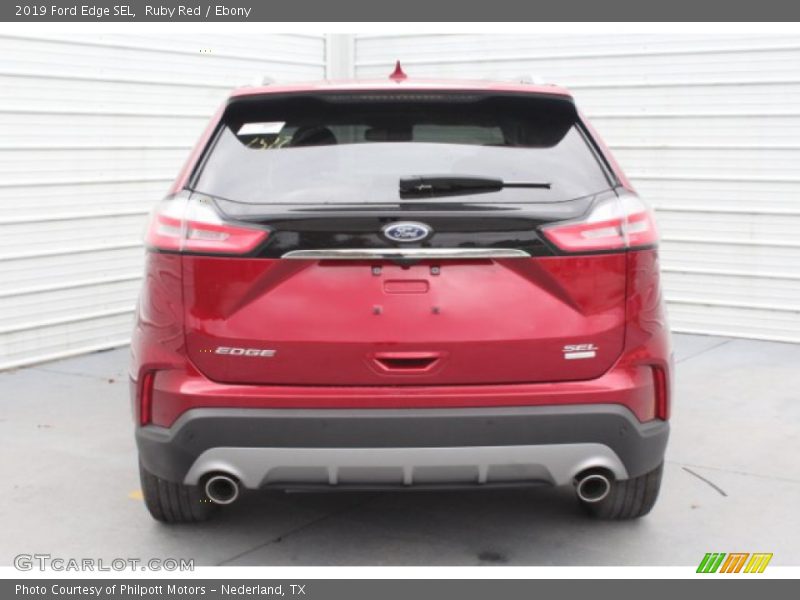 Ruby Red / Ebony 2019 Ford Edge SEL