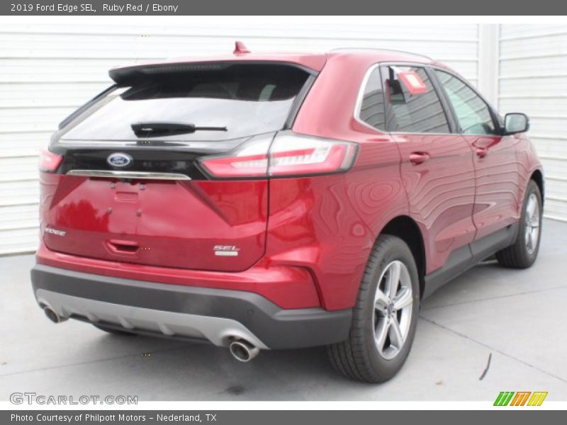 Ruby Red / Ebony 2019 Ford Edge SEL