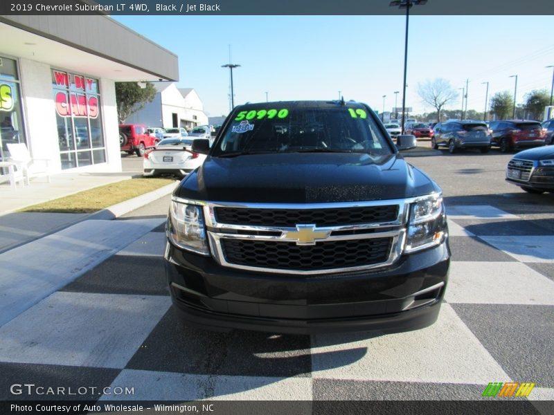 Black / Jet Black 2019 Chevrolet Suburban LT 4WD