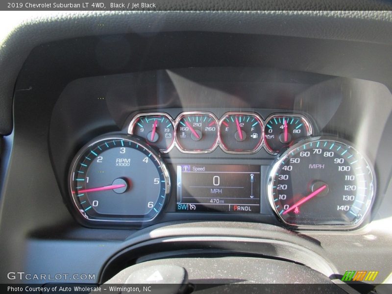 Black / Jet Black 2019 Chevrolet Suburban LT 4WD