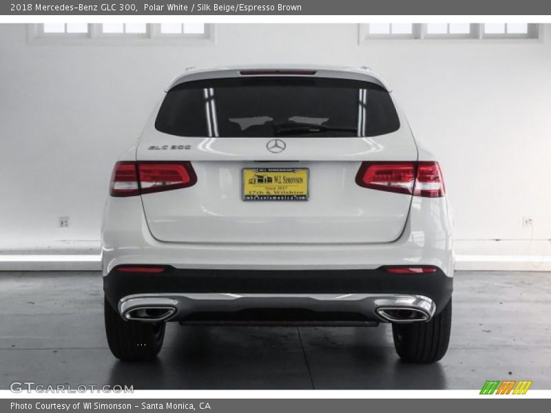 Polar White / Silk Beige/Espresso Brown 2018 Mercedes-Benz GLC 300