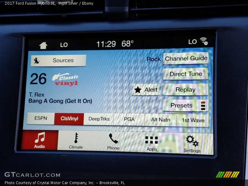 Ingot Silver / Ebony 2017 Ford Fusion Hybrid SE
