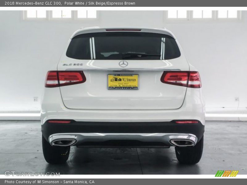 Polar White / Silk Beige/Espresso Brown 2018 Mercedes-Benz GLC 300