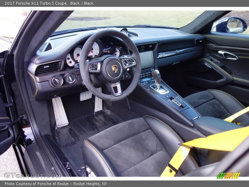  2017 911 Turbo S Coupe Black Interior