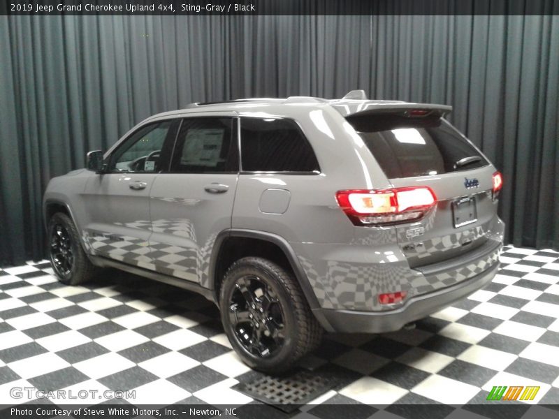 Sting-Gray / Black 2019 Jeep Grand Cherokee Upland 4x4