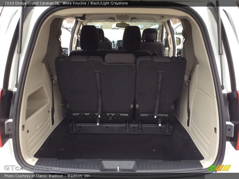 White Knuckle / Black/Light Graystone 2019 Dodge Grand Caravan SE