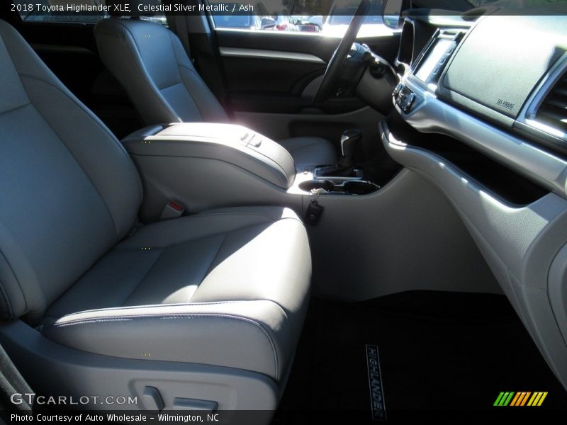 Celestial Silver Metallic / Ash 2018 Toyota Highlander XLE