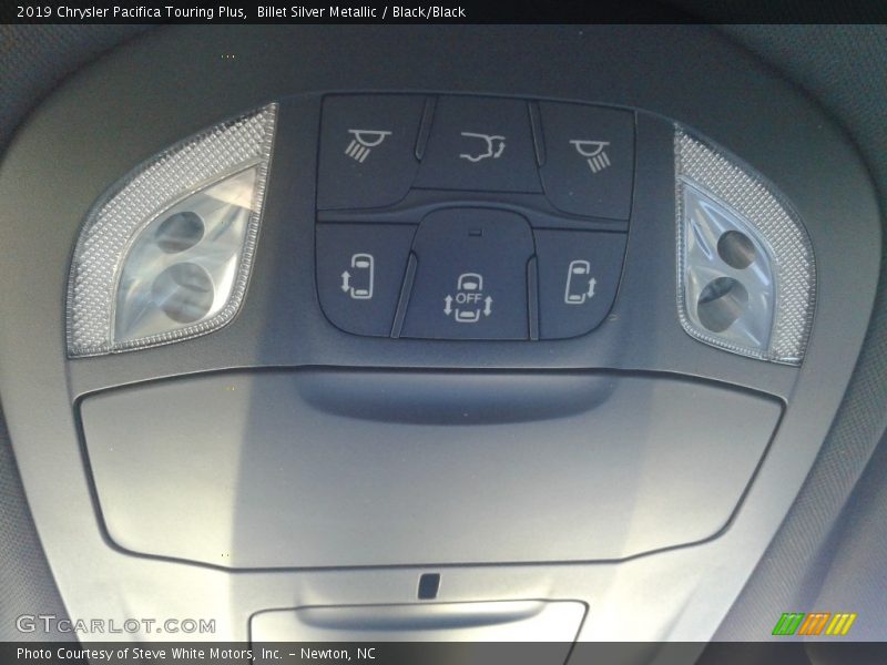Billet Silver Metallic / Black/Black 2019 Chrysler Pacifica Touring Plus