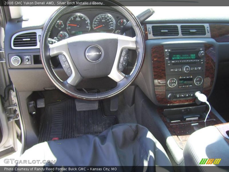 Silver Birch Metallic / Ebony 2008 GMC Yukon Denali AWD