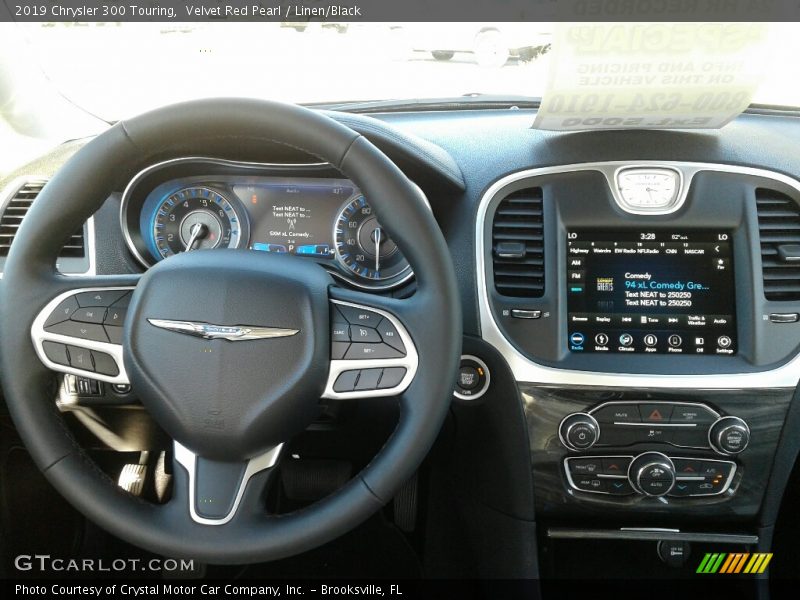 Velvet Red Pearl / Linen/Black 2019 Chrysler 300 Touring