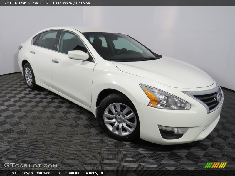 Pearl White / Charcoal 2015 Nissan Altima 2.5 SL