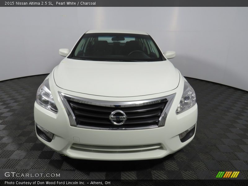 Pearl White / Charcoal 2015 Nissan Altima 2.5 SL