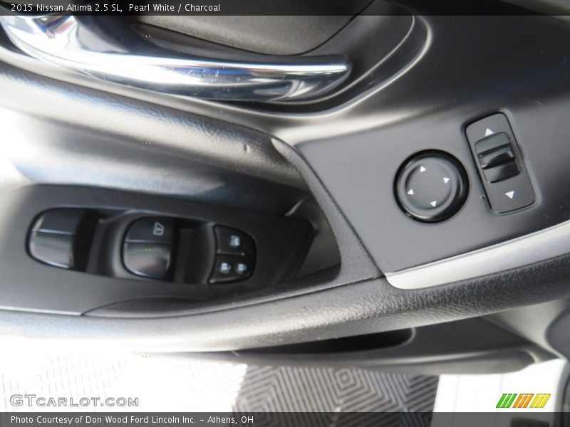 Pearl White / Charcoal 2015 Nissan Altima 2.5 SL
