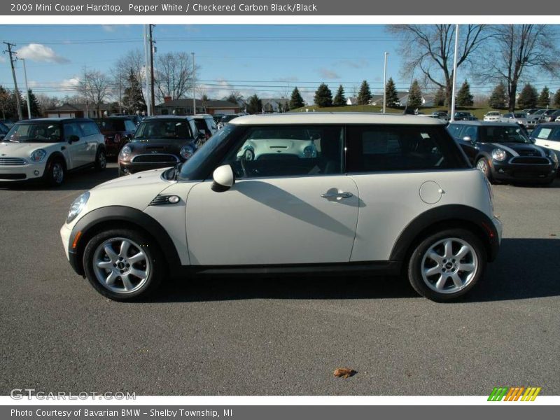 Pepper White / Checkered Carbon Black/Black 2009 Mini Cooper Hardtop