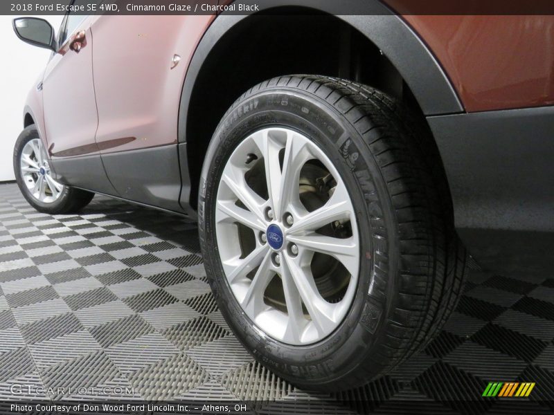Cinnamon Glaze / Charcoal Black 2018 Ford Escape SE 4WD