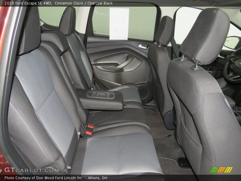 Cinnamon Glaze / Charcoal Black 2018 Ford Escape SE 4WD