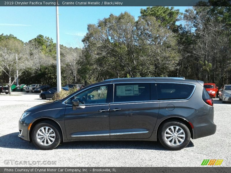 Granite Crystal Metallic / Black/Alloy 2019 Chrysler Pacifica Touring L