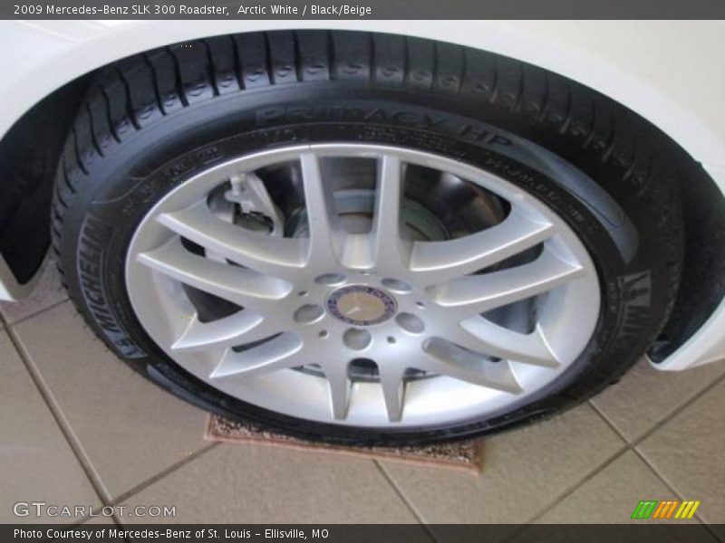Arctic White / Black/Beige 2009 Mercedes-Benz SLK 300 Roadster